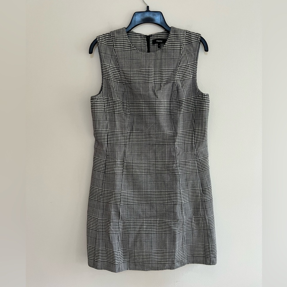 Theory Wool Adraya Houndstooth Jacquard Plaid Shift Dress in Black/White, 6